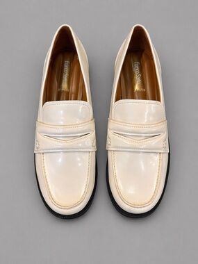 Franco Sarto Cream Leather Loafers Sz 9.5 Classic Penny Loafer Minimalist Chic